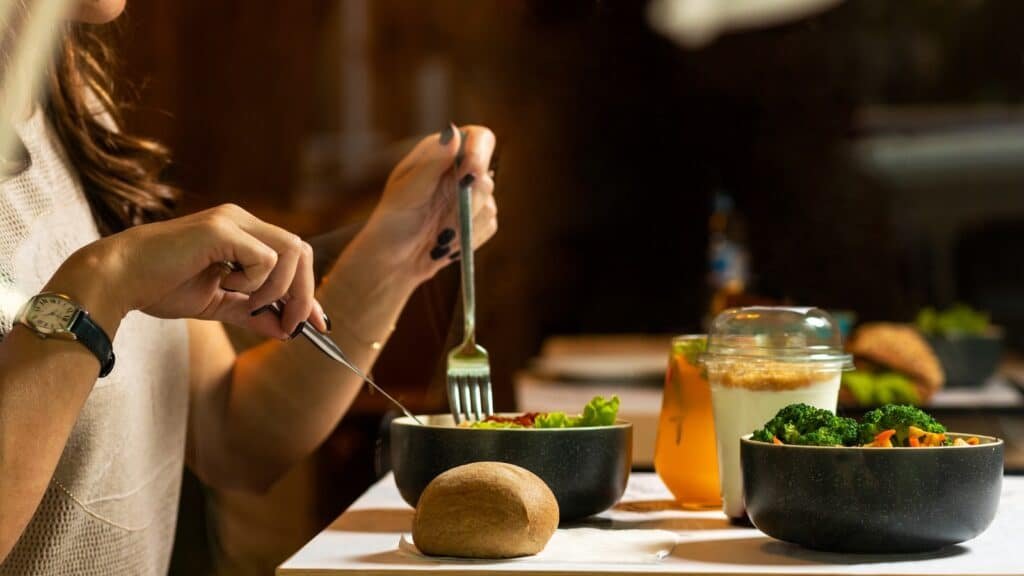 On-the-Go Nutrition Support for Travelers